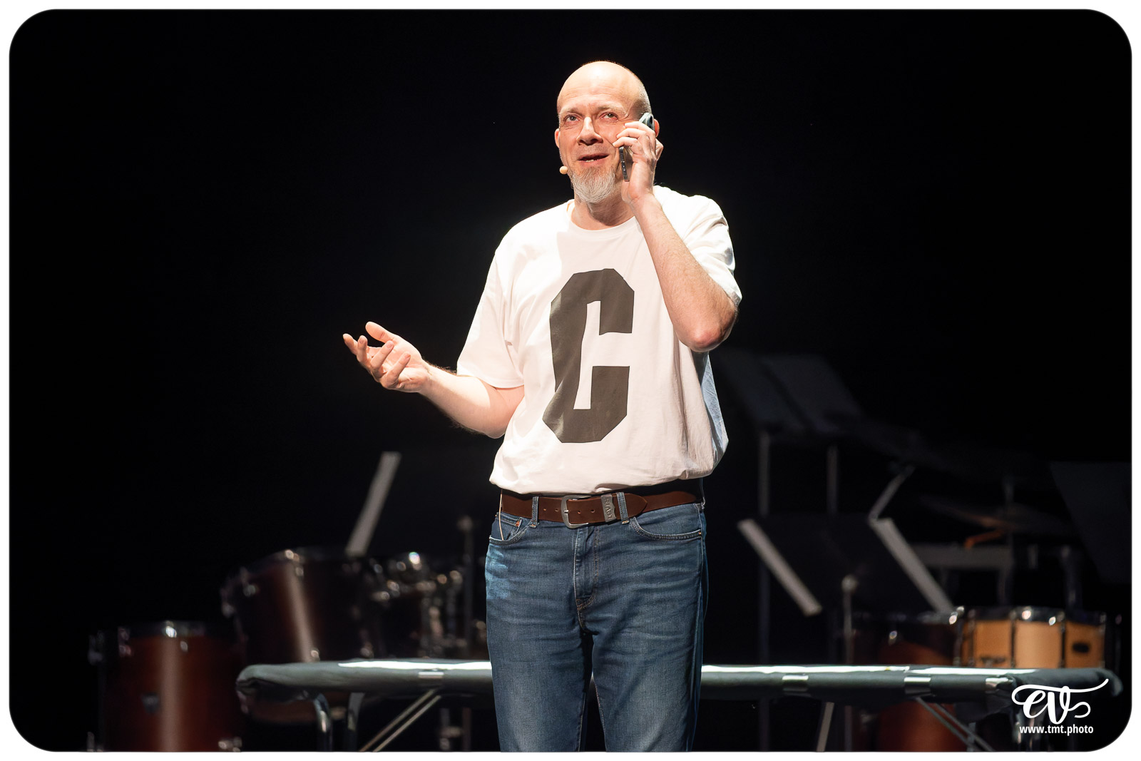 L'HUMOUR DENOTE (ELEVES EMMDH & CEDRIC GOUBERT)